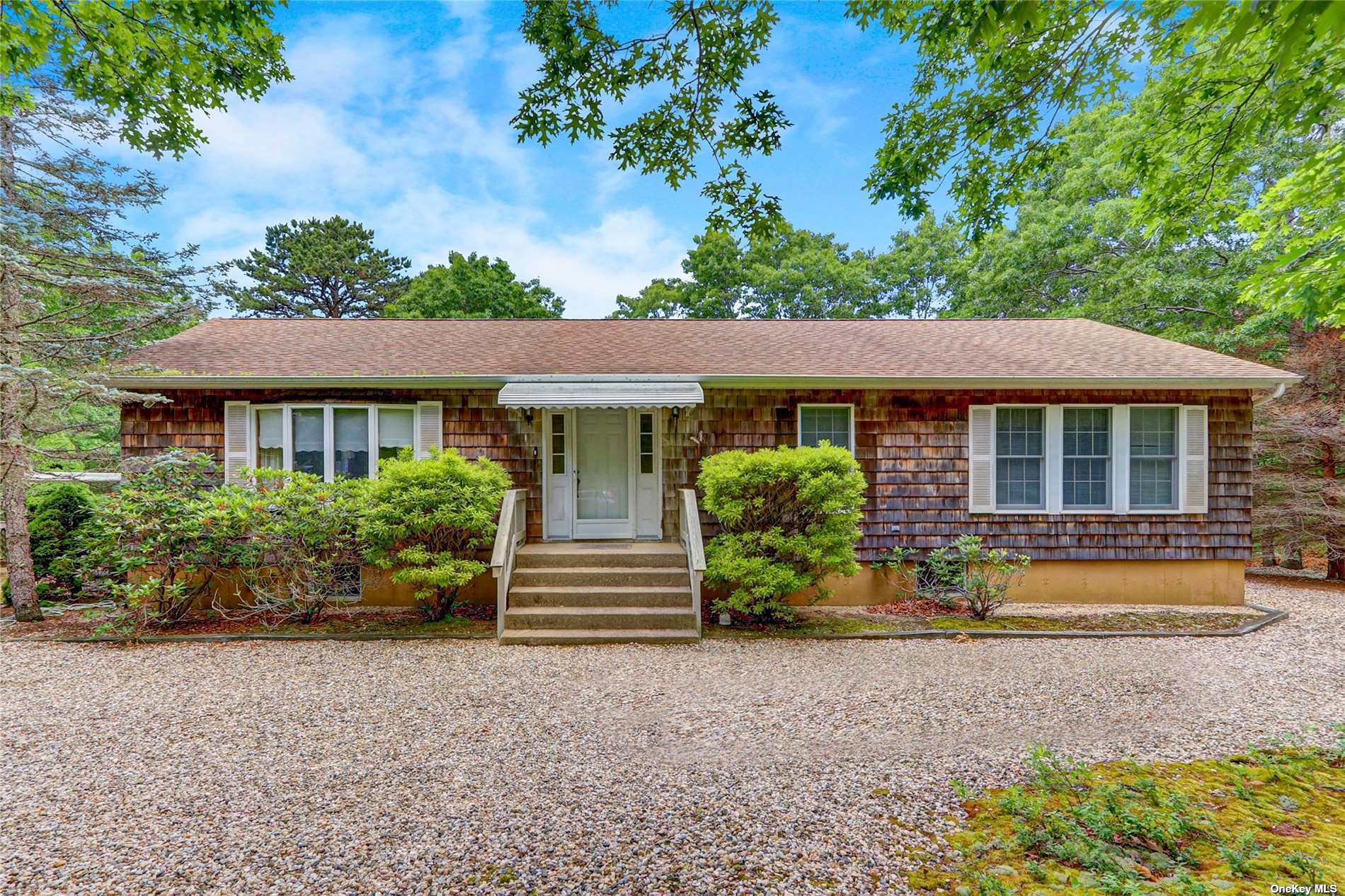 #1 photo, 25 Ridge Road, Wainscott , NY 11975