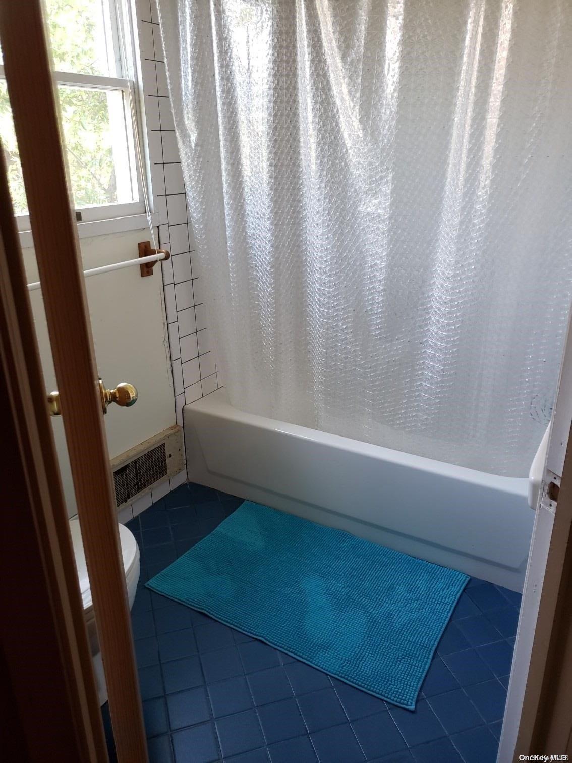 #14 photo, 863 Evergreen Walk, Ocean Beach , NY 11770