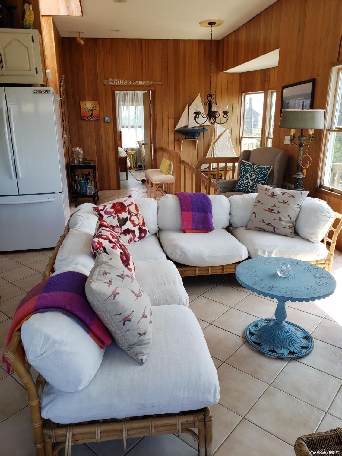 #3 photo, 863 Evergreen Walk, Ocean Beach , NY 11770