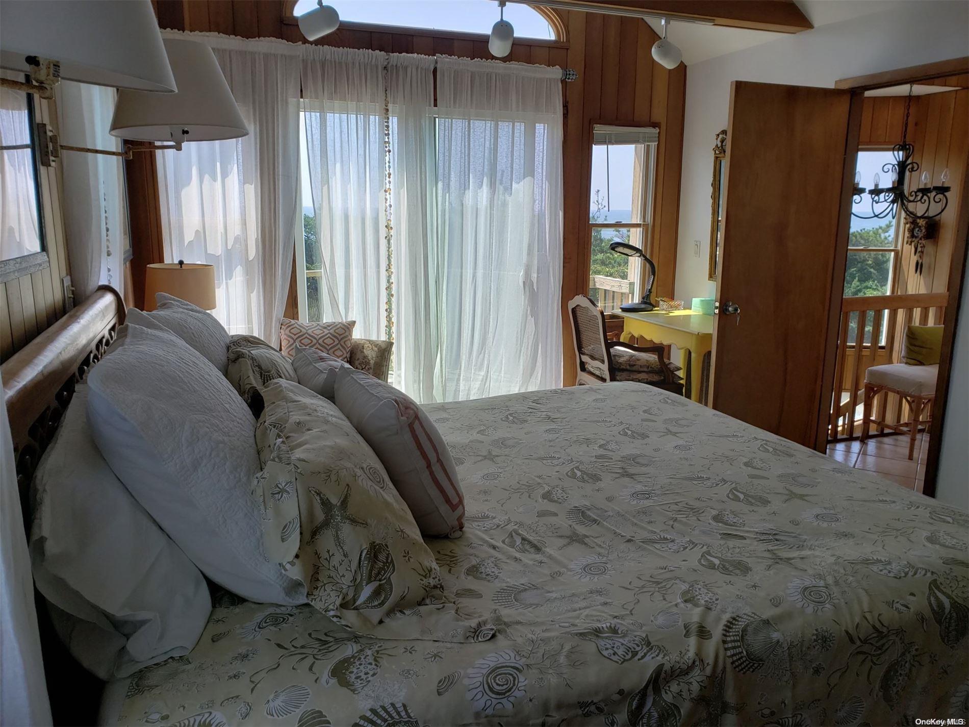 #8 photo, 863 Evergreen Walk, Ocean Beach , NY 11770