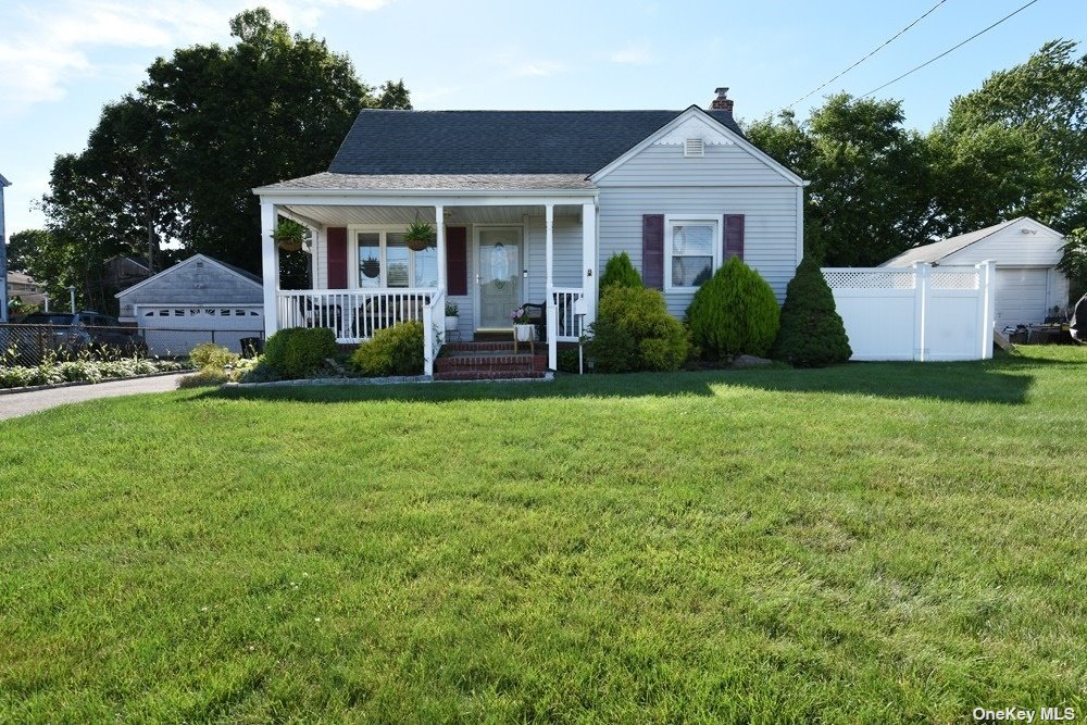 #1 photo, 44 Birch Avenue, Farmingdale , NY 11735