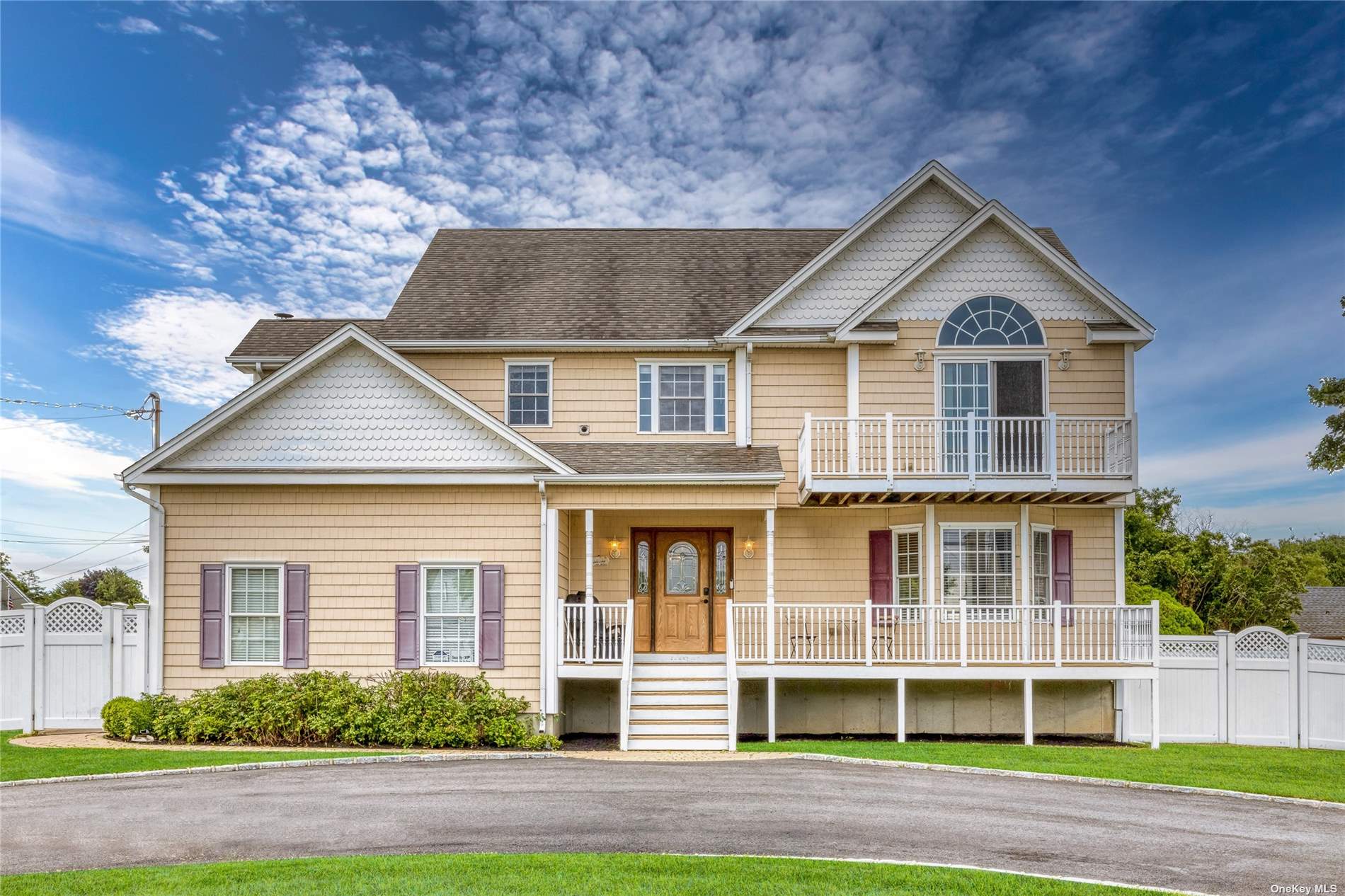 #1 photo, 2 Manor Drive, מחוז סאפוק Shirley , NY 11967