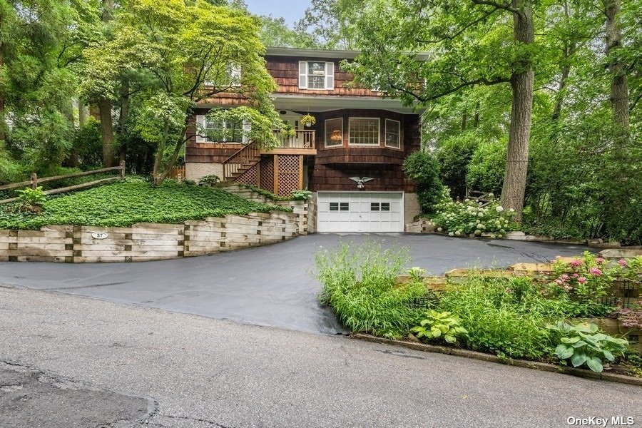 #1 photo, 37 Meade Drive, Centerport , NY 11721