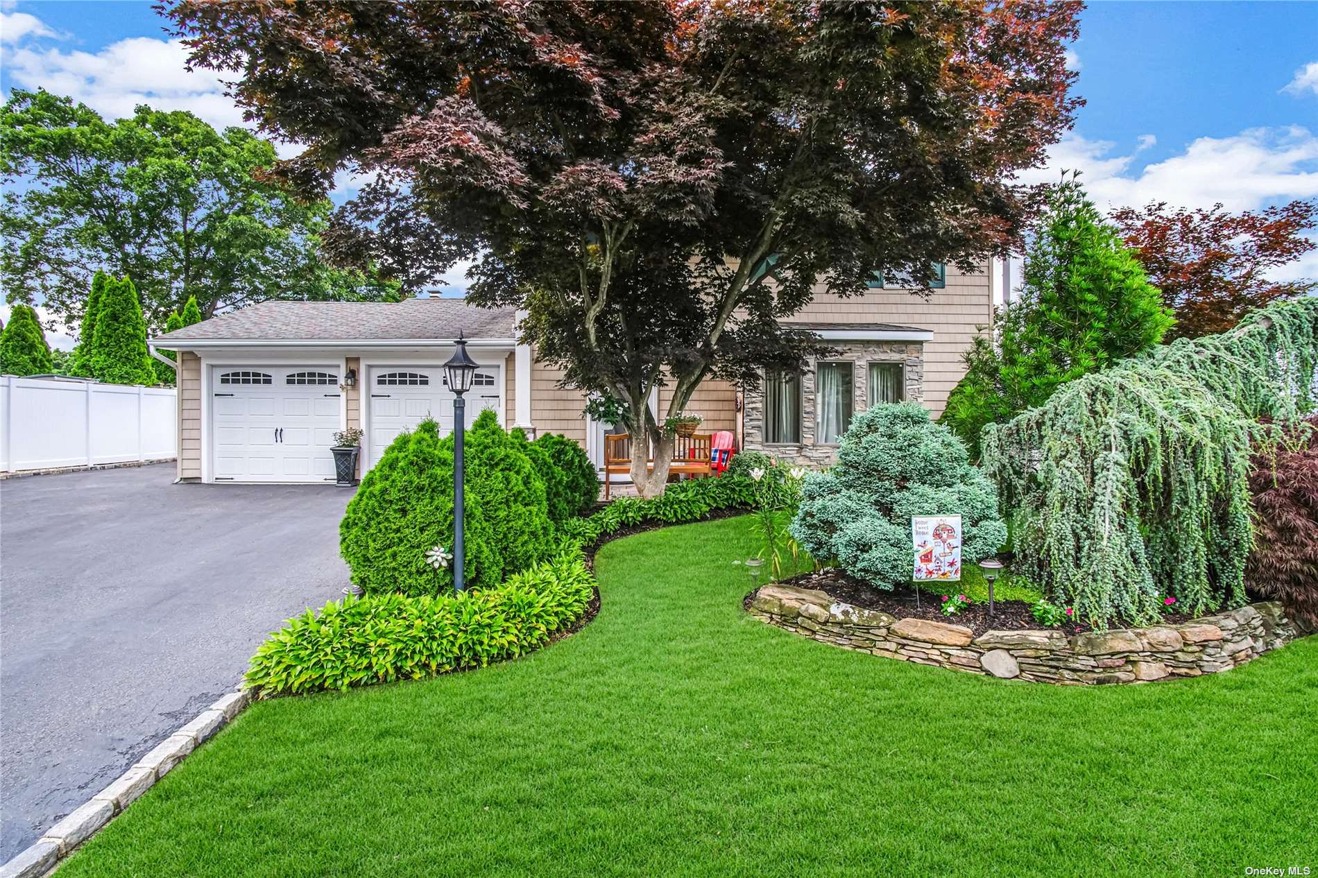 #1 photo, 63 Burleigh Drive, Holbrook , NY 11741