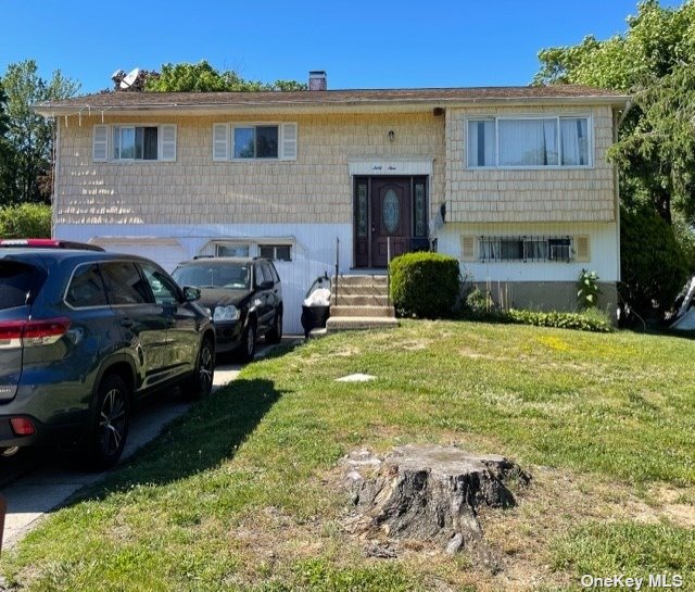 #1 photo, 69 Pear Street, সাফোক কাউন্টি Brentwood , NY 11717