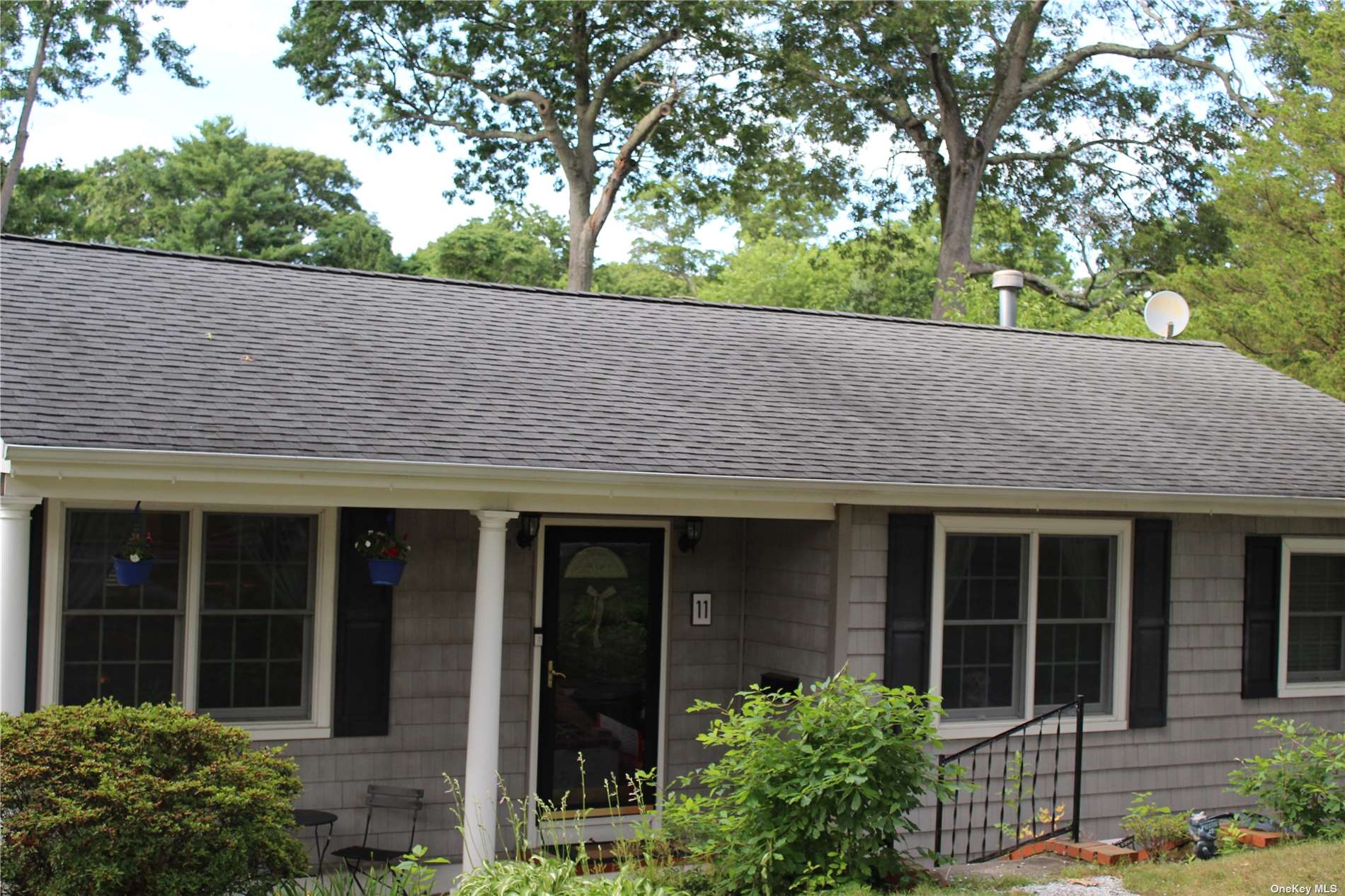 #1 photo, 11 Liberty Street, South Huntington , NY 11746