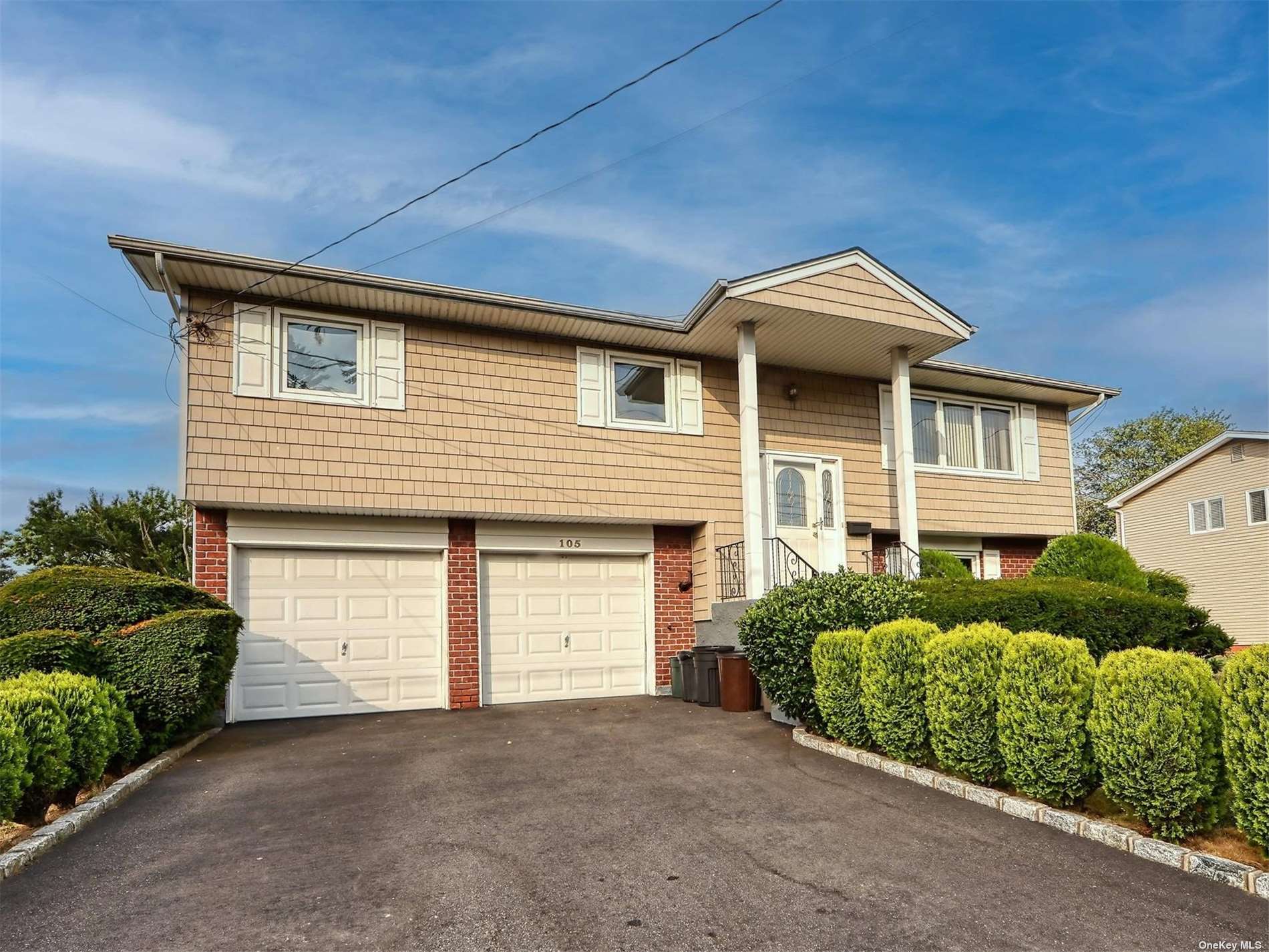 #1 photo, 105 N Lewis Avenue, Lindenhurst , NY 11757