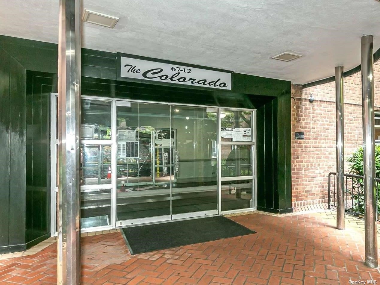 #1 photo, 67-12 Yellowstone Boulevard, 皇后區 森林小丘 Forest Hills , NY 11375