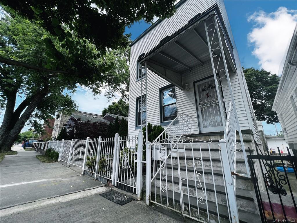 #1 photo, 657 Thieriot Avenue, 布朗士 Bronx , NY 10473