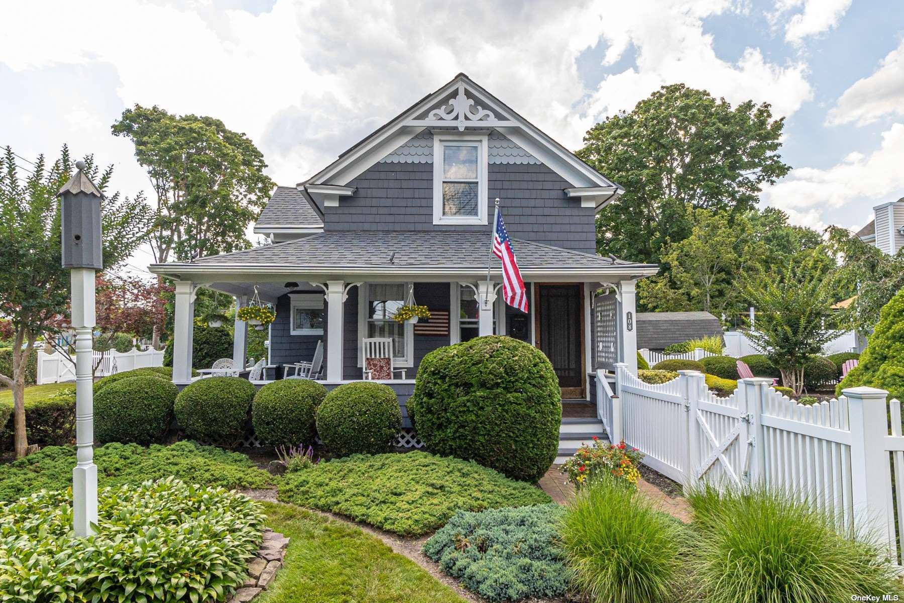 #1 photo, 108 Cherry Avenue, Саффолк ‖ West Sayville , NY 11796