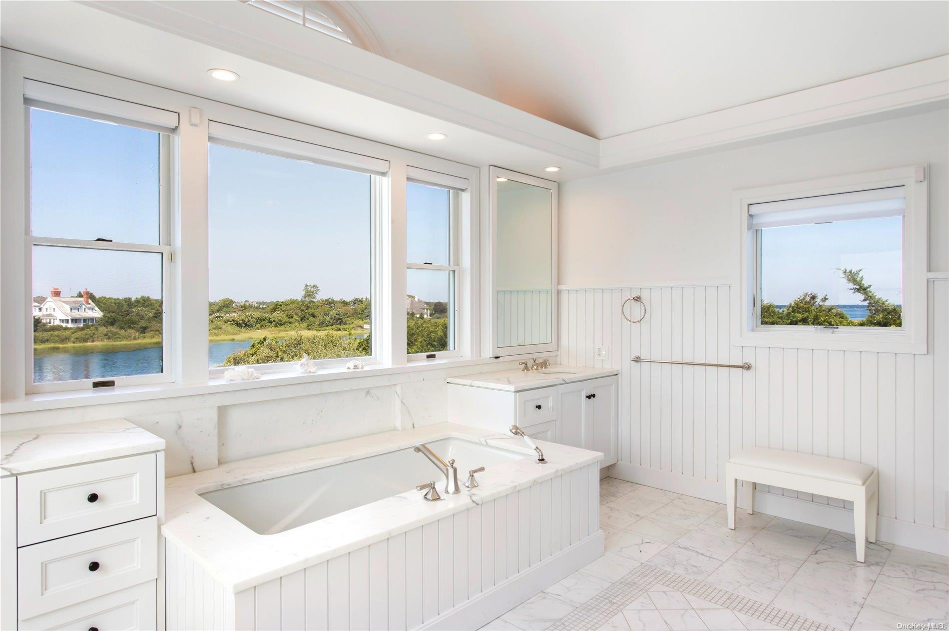 #16 photo, 157 Dune Road, サフォーク郡 Quogue , NY 11959