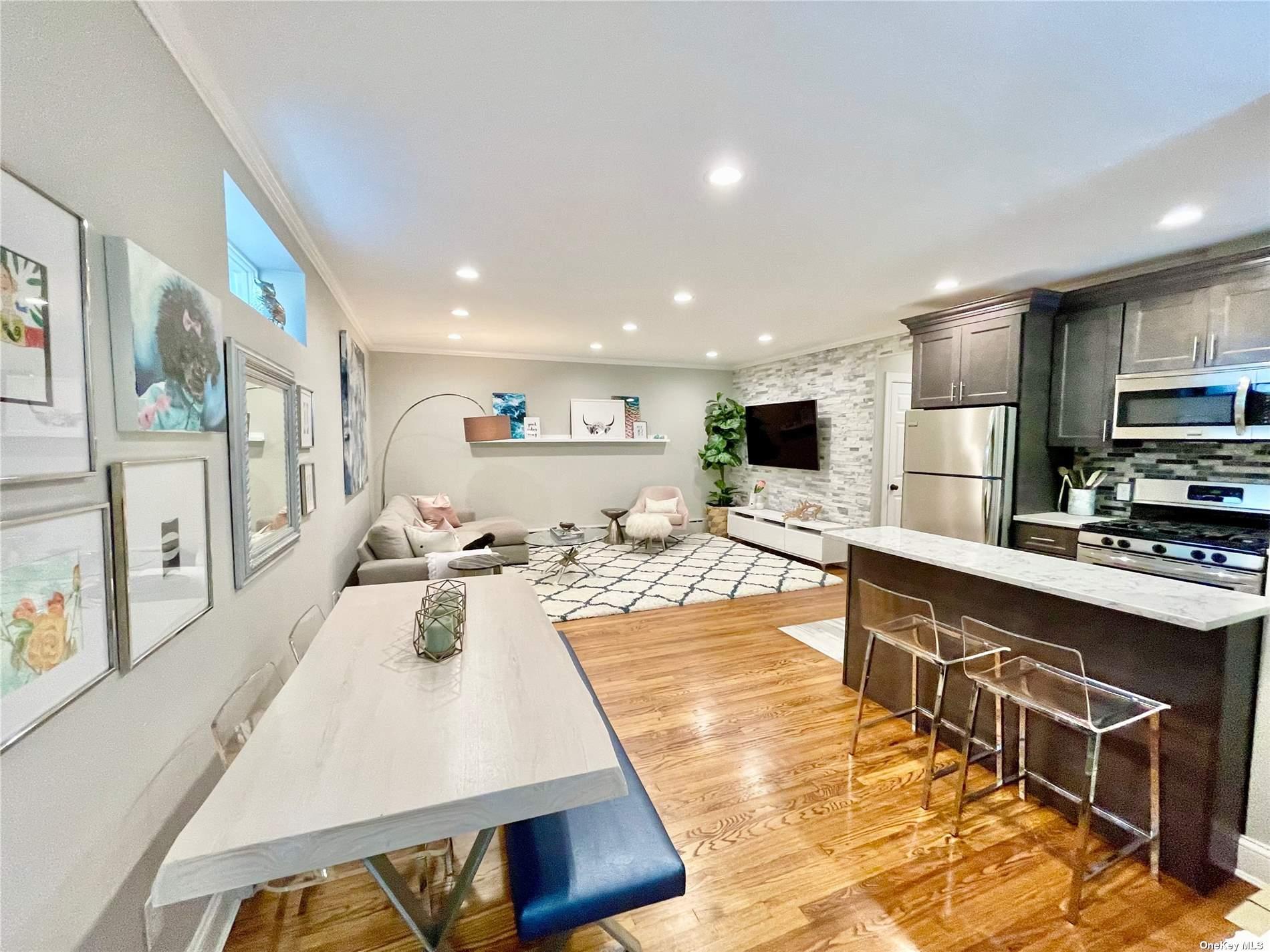 #1 photo, 105T Glen Keith Road, Glen Cove , NY 11542