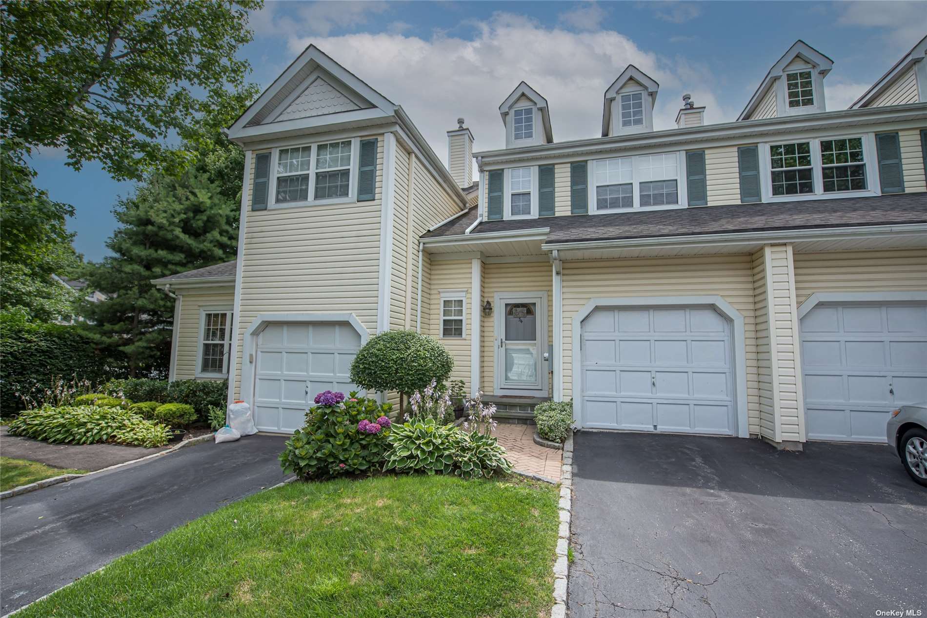 #1 photo, 34 Scarborough Drive, 東長島 史密斯敦 Smithtown , NY 11787