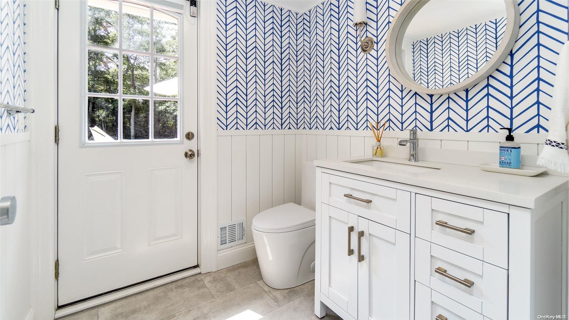 #13 photo, 4 Scrimshaw Drive, サフォーク郡 Southampton , NY 11968