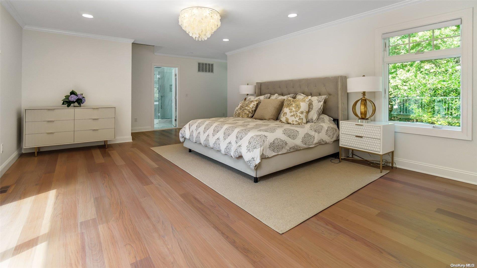 #16 photo, 4 Scrimshaw Drive, サフォーク郡 Southampton , NY 11968