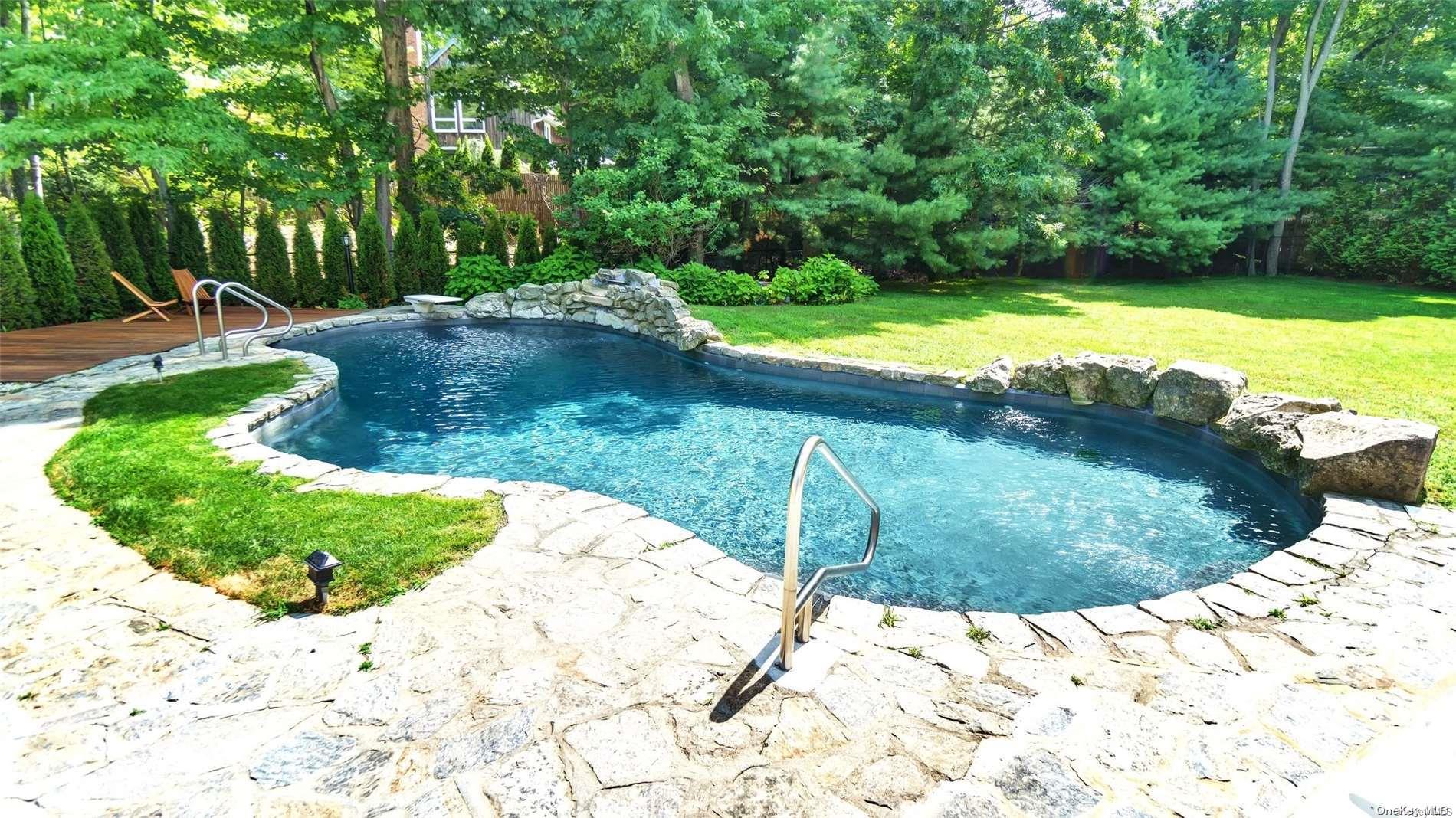 #2 photo, 4 Scrimshaw Drive, サフォーク郡 Southampton , NY 11968