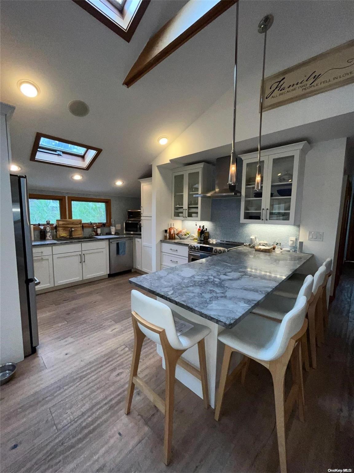 #6 photo, 197 Cottage Walk, Ocean Beach , NY 11770