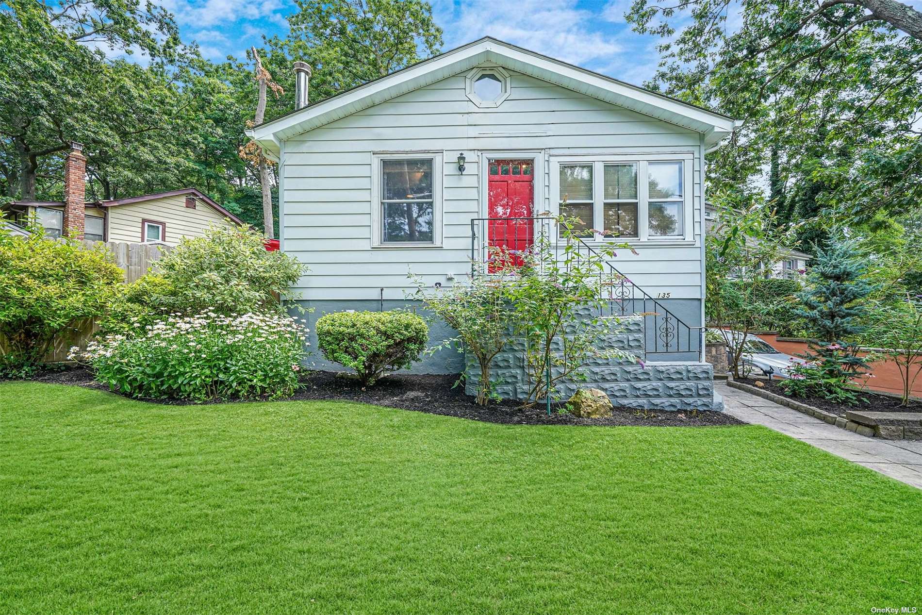 #1 photo, 135 Halesite Drive, Sound Beach , NY 11789