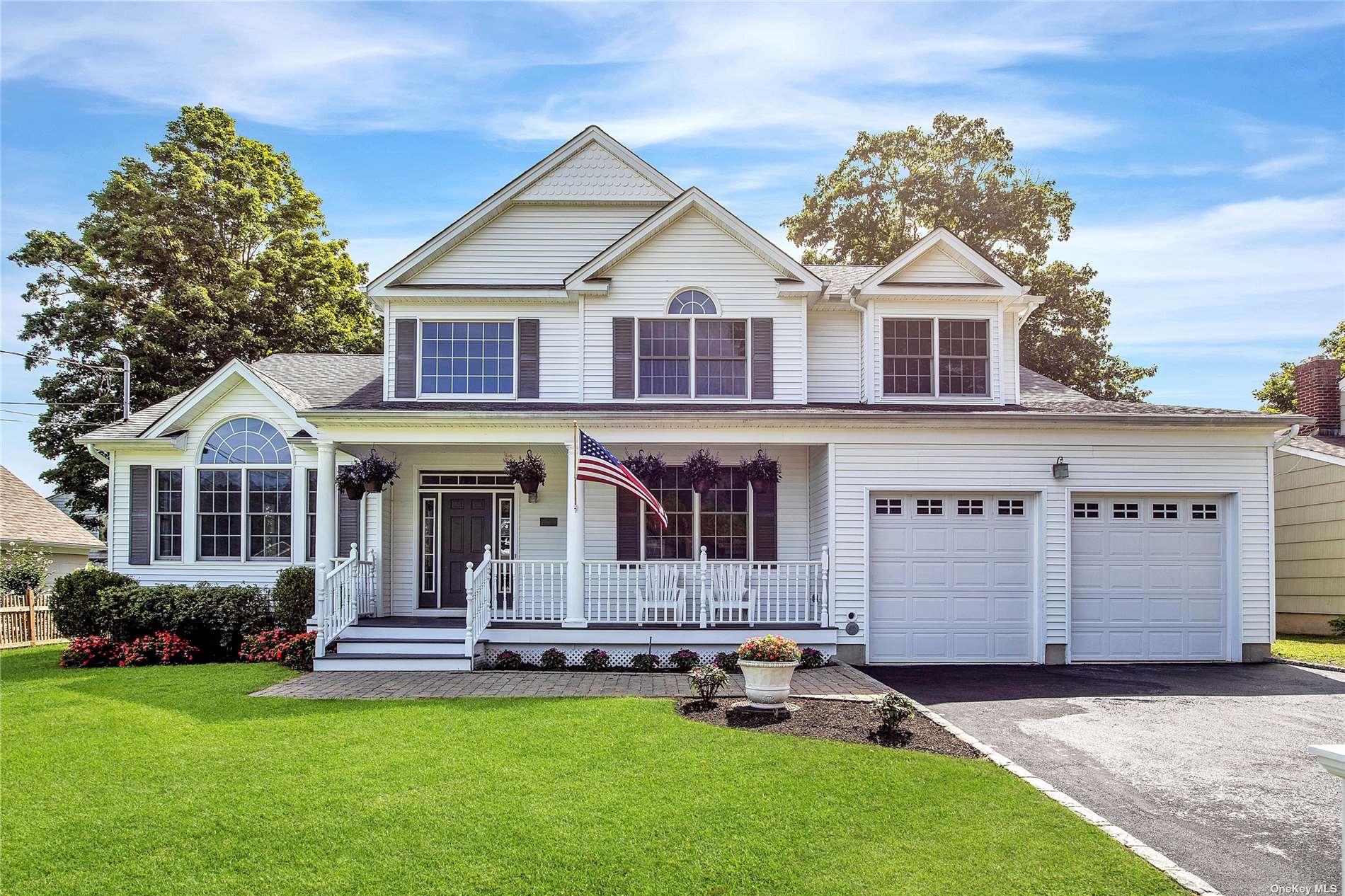#1 photo, 7 Noel Court, سوفولك Huntington , NY 11743