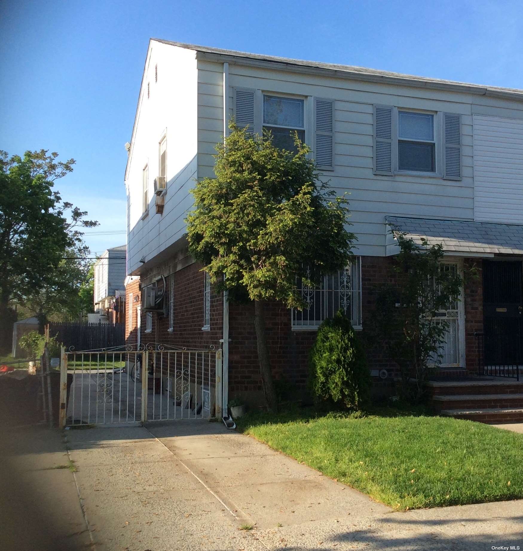 #1 photo, 154-19 58 Avenue, 法拉盛 Flushing , NY 11355