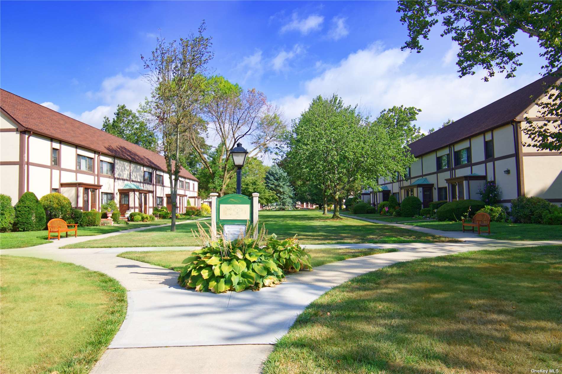 #1 photo, 274 Cherry Valley Avenue, Garden City , NY 11530