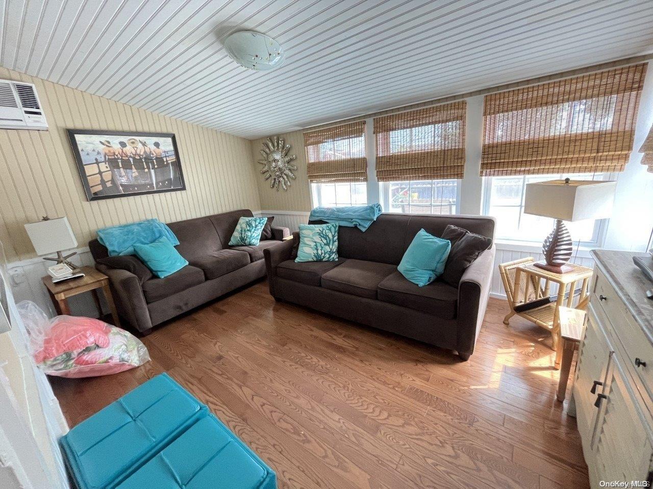 #4 photo, 462 Dehnhoff Walk, Ocean Beach , NY 11770