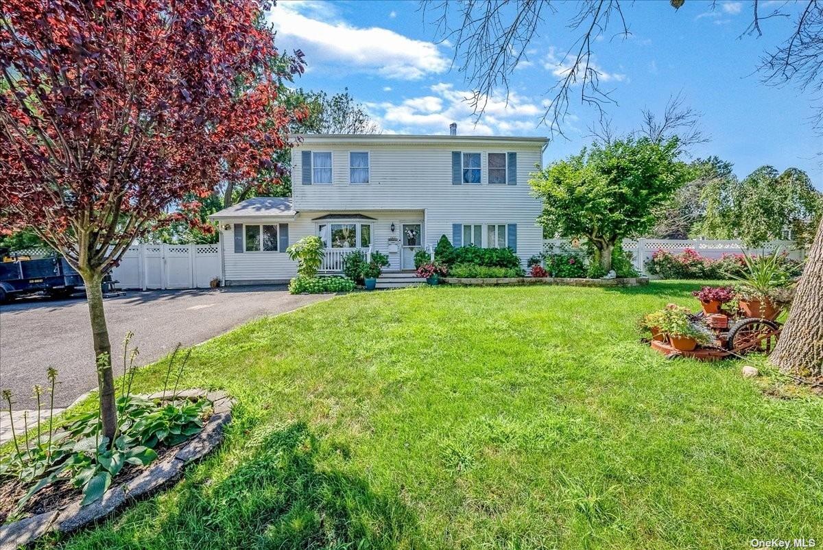 #1 photo, 1800 Fire Avenue, Саффолк ‖ Medford , NY 11763