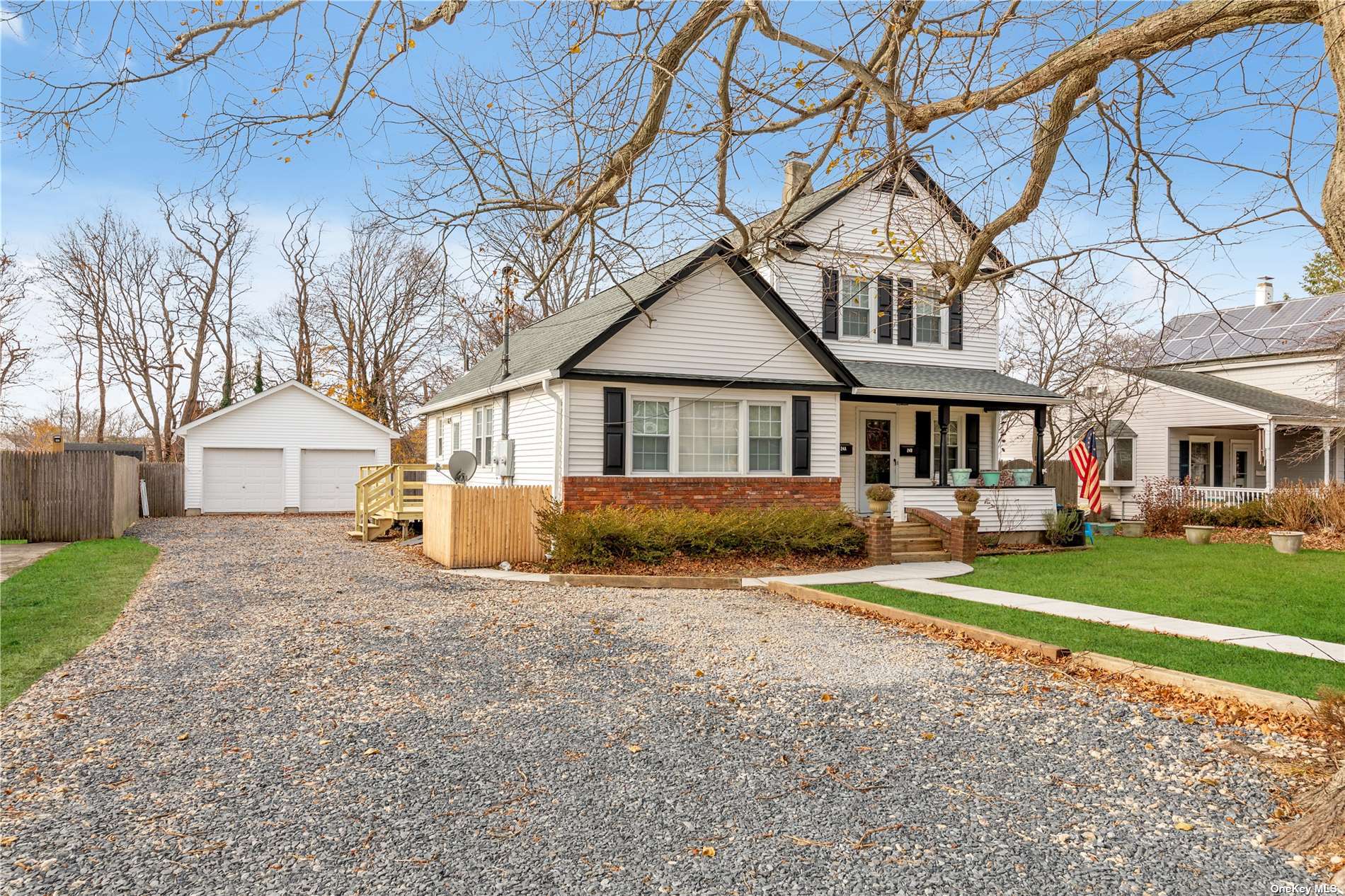 #1 photo, 24 Tyler Avenue, 東長島 West Sayville , NY 11796