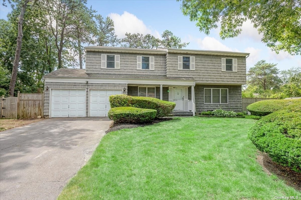 #1 photo, 4 Scott Avenue, Selden , NY 11784