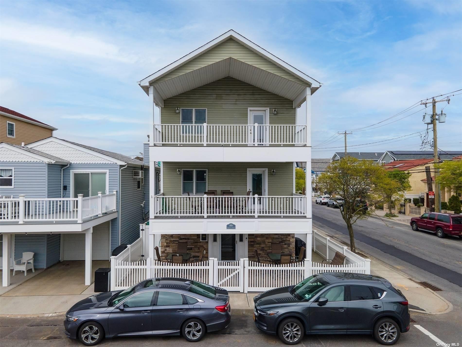 #1 photo, 105 Arizona Avenue, Long Beach , NY 11561