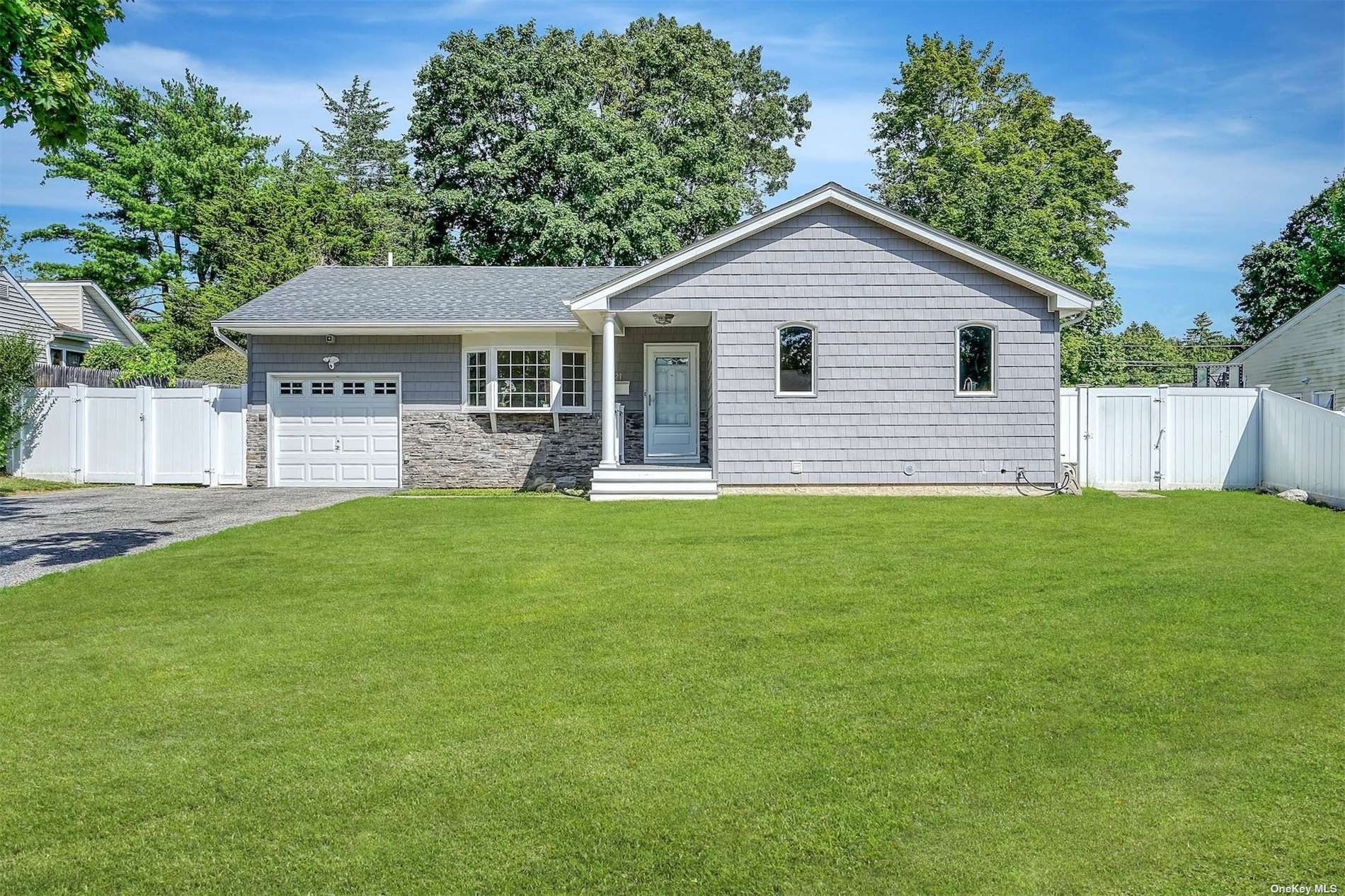 #1 photo, 21 Orchid Lane, サフォーク郡 Commack , NY 11725