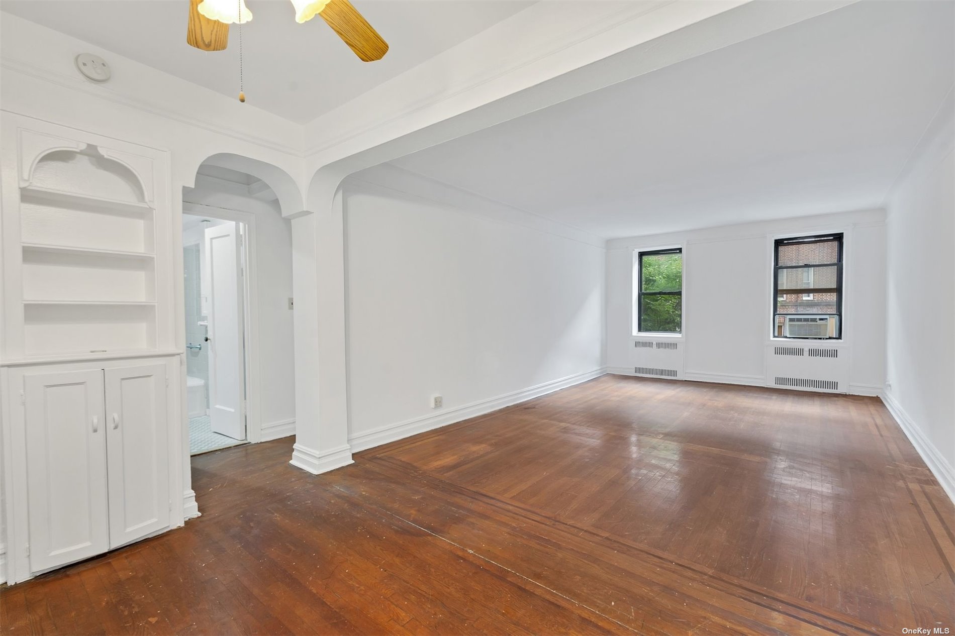 #1 photo, 35-45 79th Street, 皇后區 傑克遜高地 Jackson Heights , NY 11372