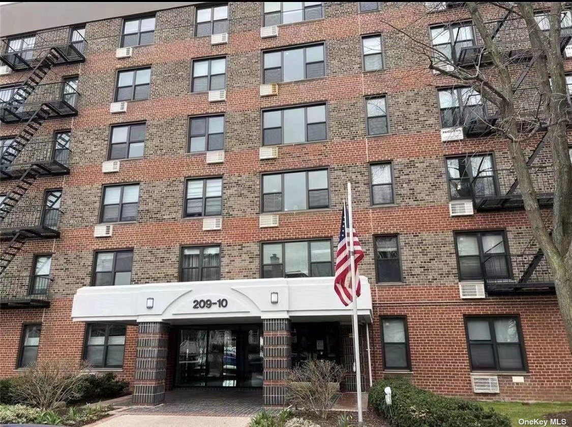 #1 photo, 209-10 41st Avenue, কুইন্‌স Bayside , NY 11361