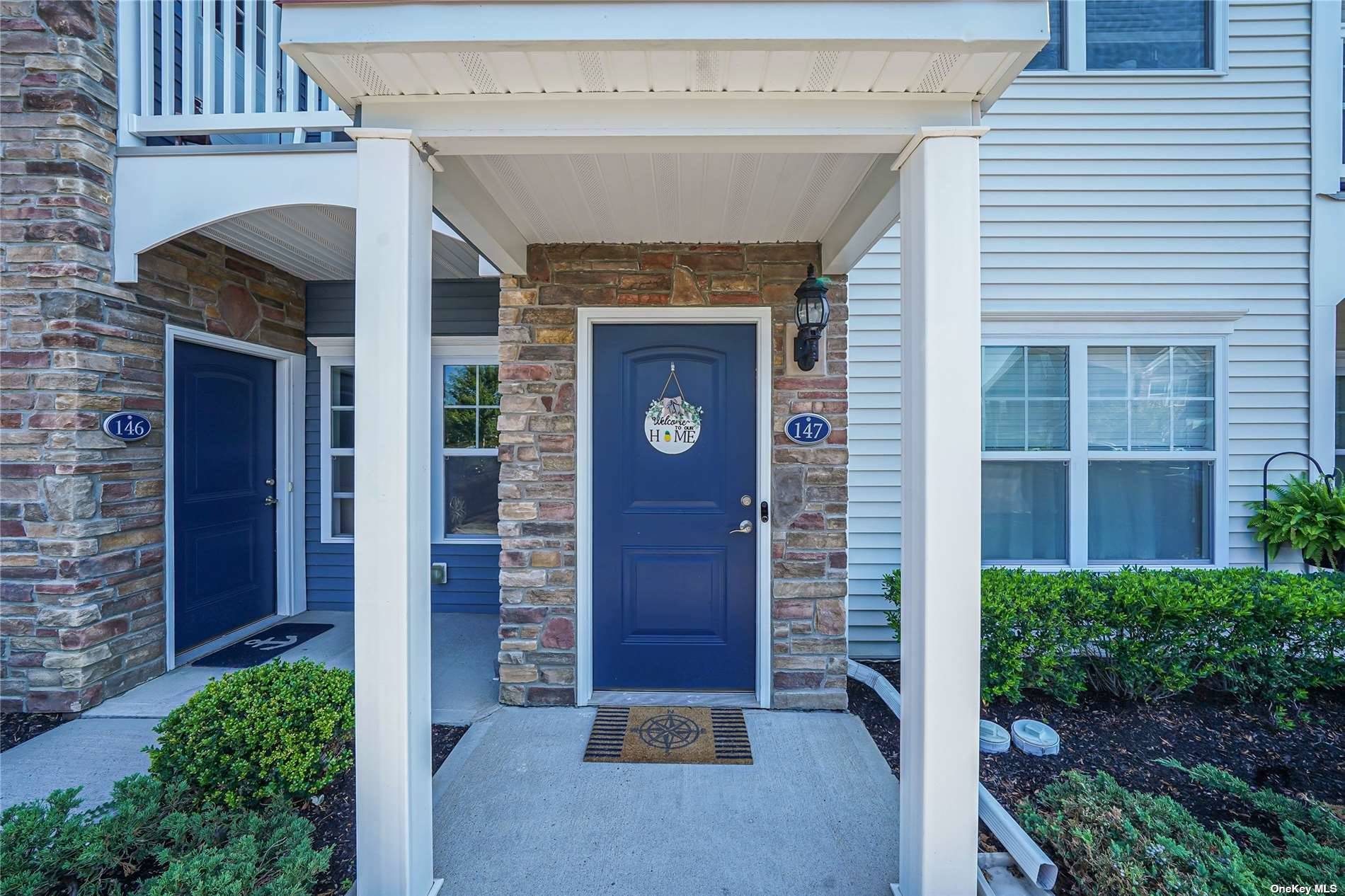 #1 photo, 147 Rosebud Court, سوفولك Patchogue , NY 11772