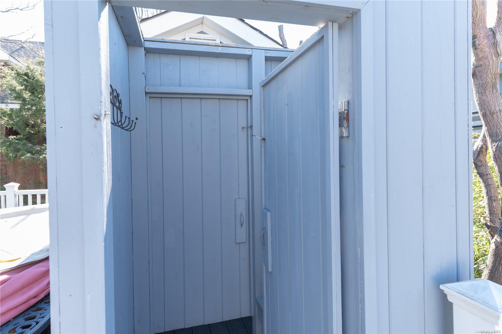 #4 photo, 672 Ocean Breeze, Ocean Beach , NY 11770