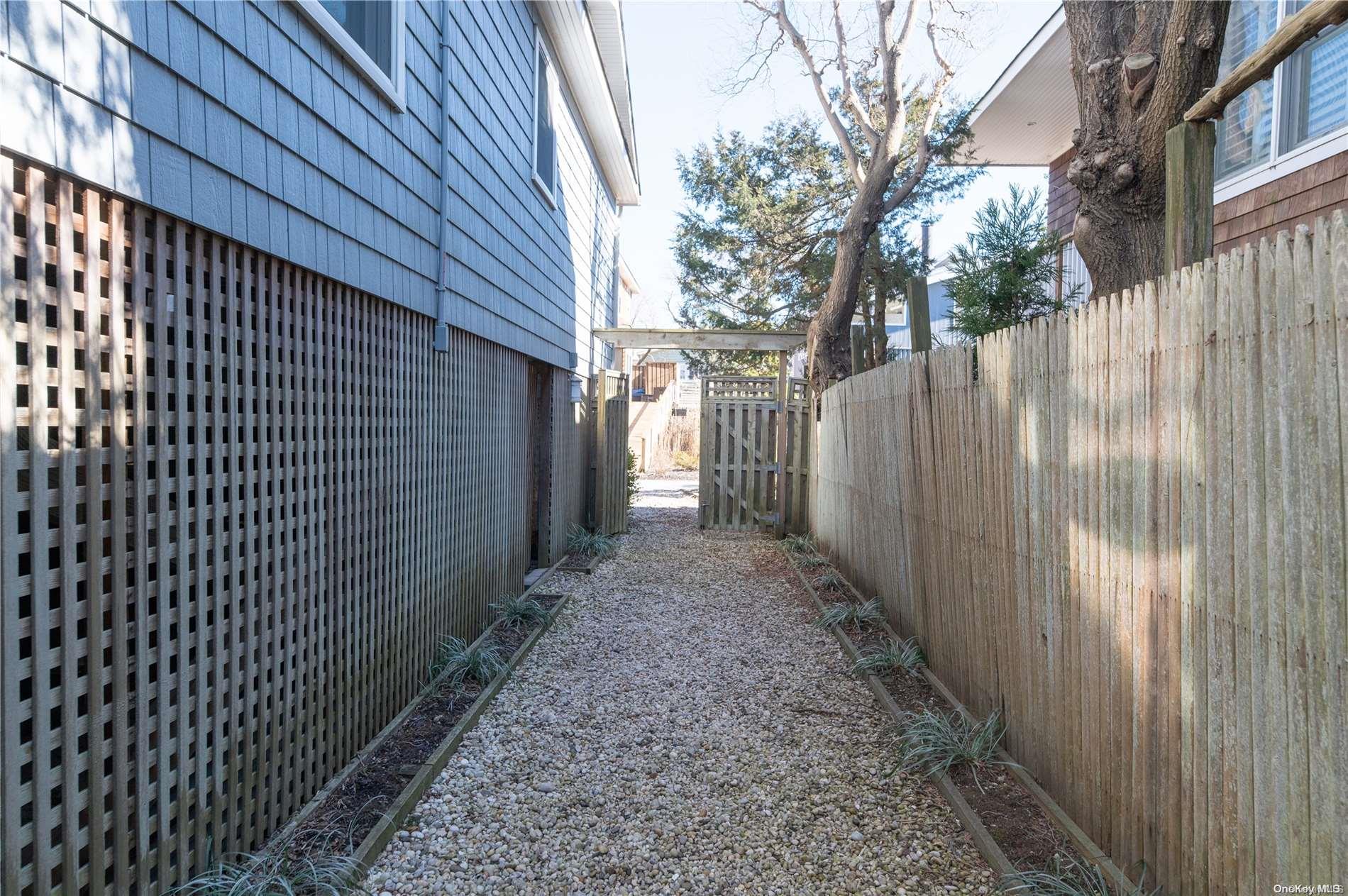 #6 photo, 672 Ocean Breeze, Ocean Beach , NY 11770