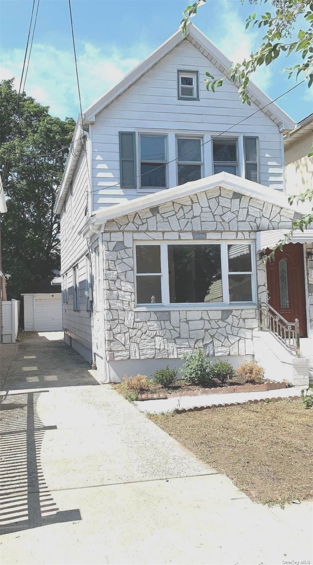 #1 photo, 97-32 221st Street, 皇后区 Queens Village , NY 11429