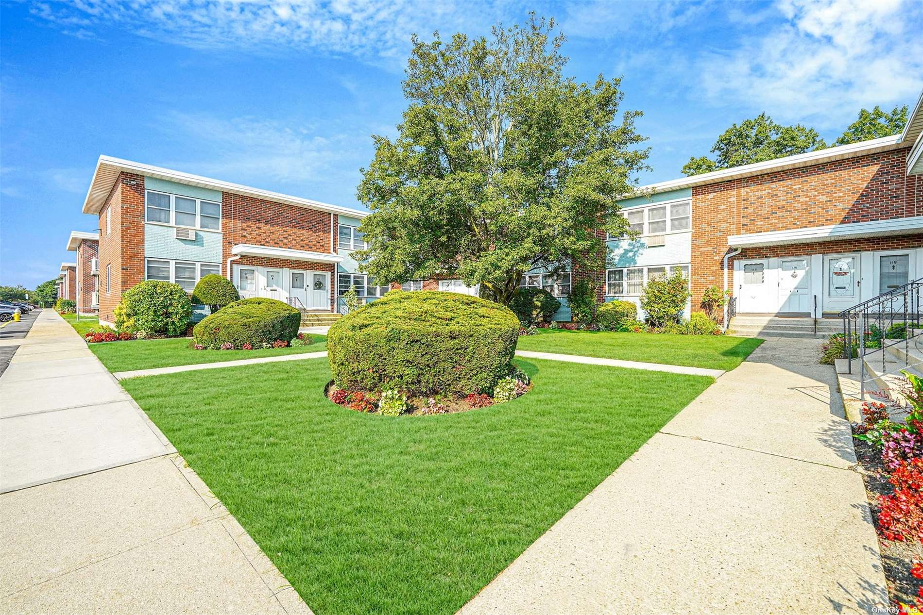 #1 photo, 117 Farber Drive, West Babylon , NY 11704