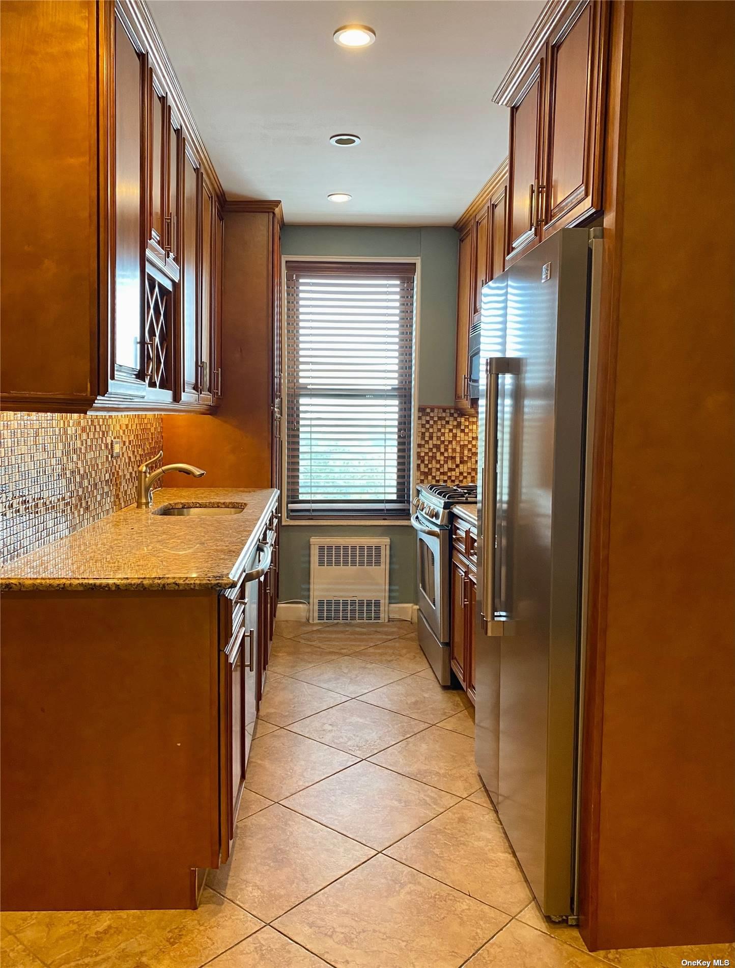 #1 photo, 83-85 Woodhaven Boulevard, 皇后区 木港 Woodhaven , NY 11421