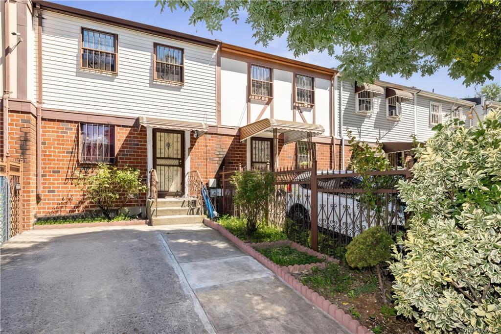 #1 photo, 712 Saint Anns Avenue, 布朗士 Bronx , NY 10455