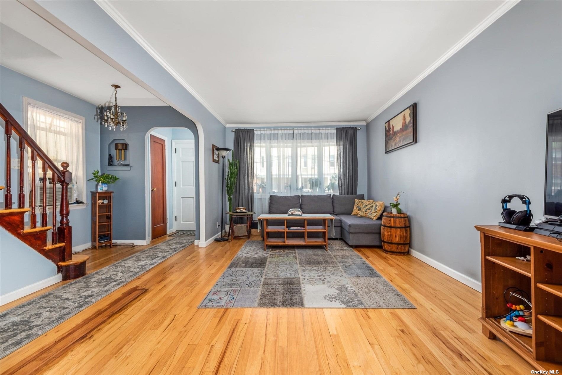 #1 photo, 71-06 73rd Street, 皇后区 Glendale , NY 11385