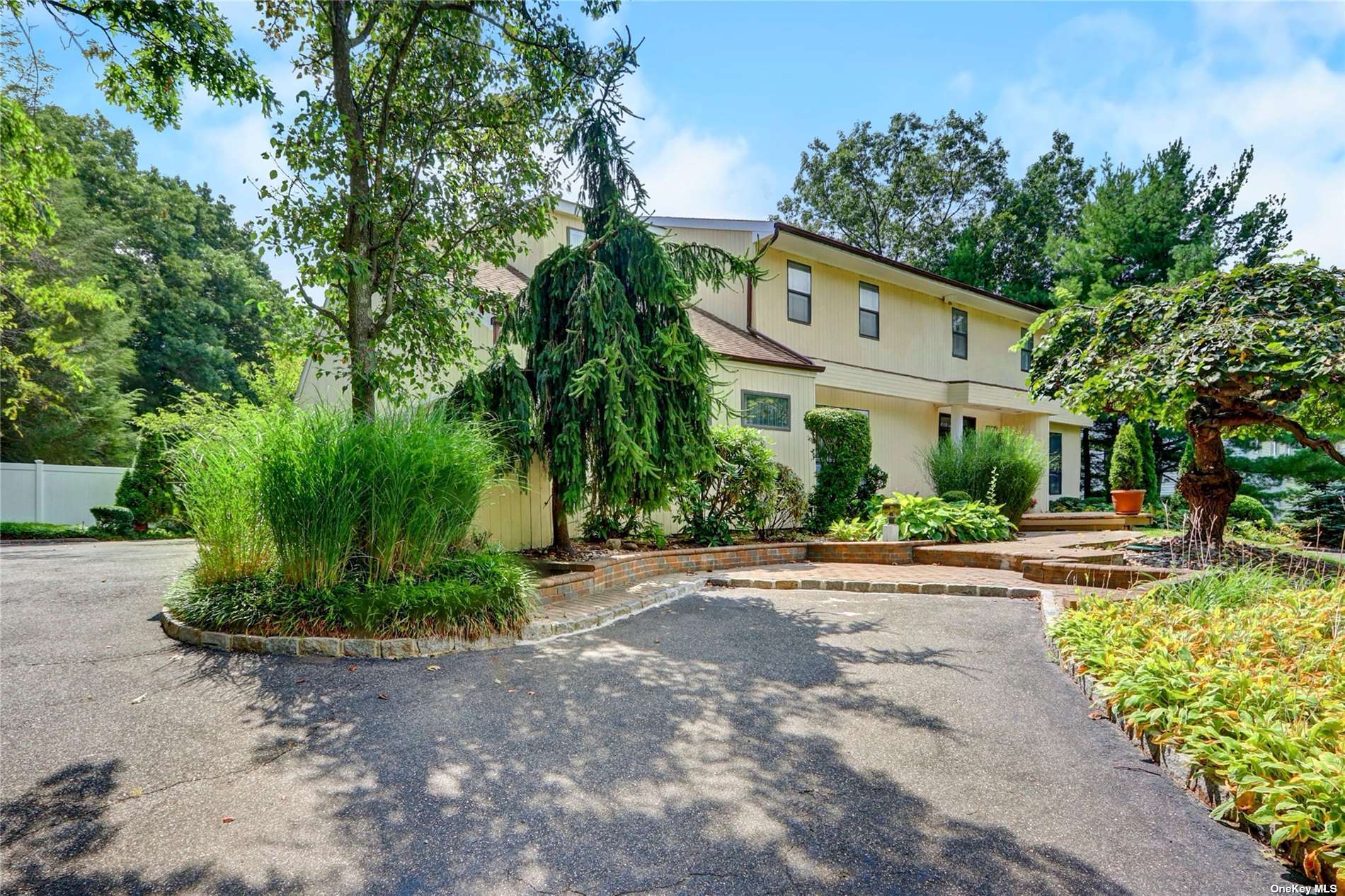 #1 photo, 322 Anchorage Drive, 长岛 Woodbury , NY 11797