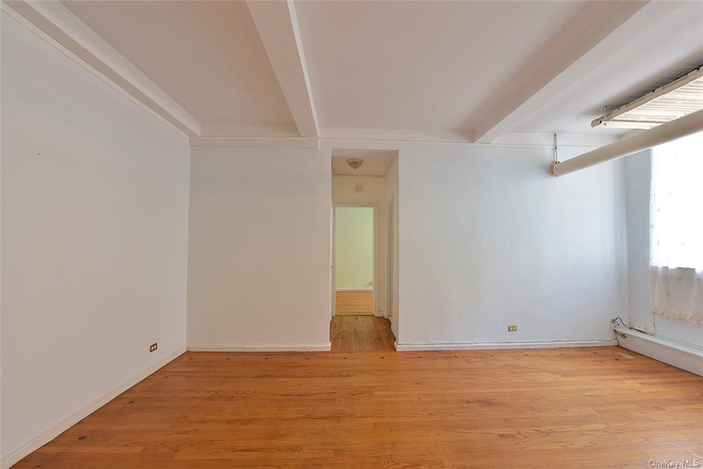 #1 photo, 251 Seaman Avenue, 曼哈頓 北曼哈顿 New York , NY 10034