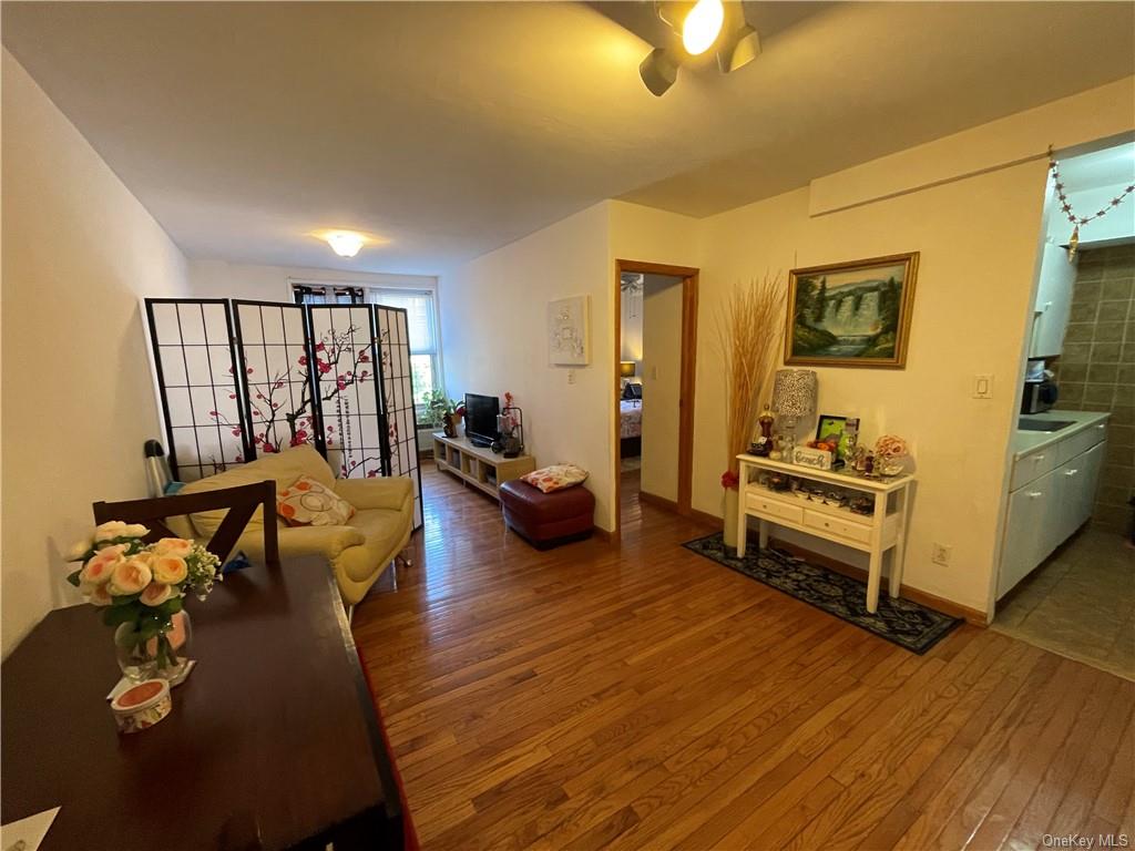 #1 photo, 5921 Calloway Street, 皇后區 可樂娜 Corona , NY 11368