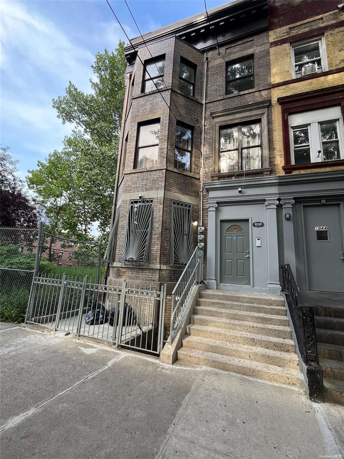 #1 photo, 1046 Faile Street, 布朗士 Bronx , NY 10459