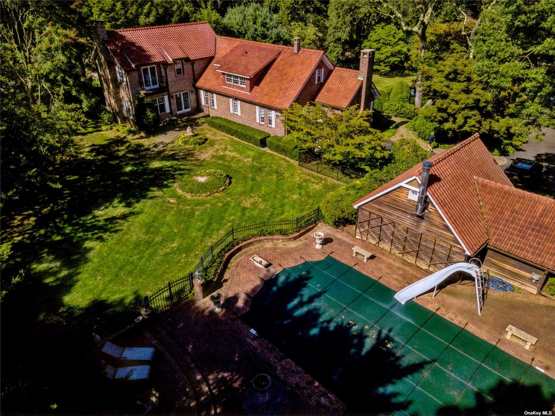 #1 photo, 199 Stony Hollow Road, Greenlawn , NY 11740