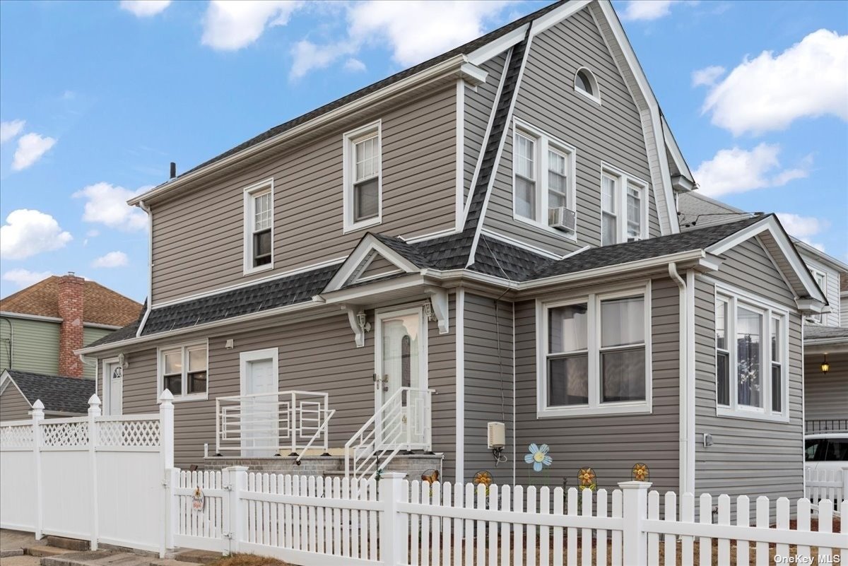 #1 photo, 48 N Montague Street, 长岛 Valley Stream , NY 11580