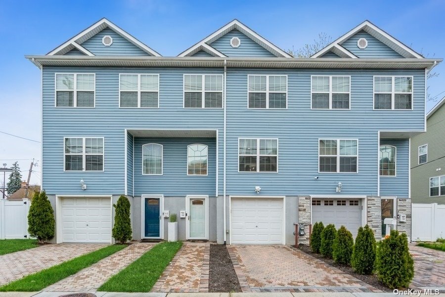 #1 photo, 142 S Franklin Street, 長島 Hempstead , NY 11550