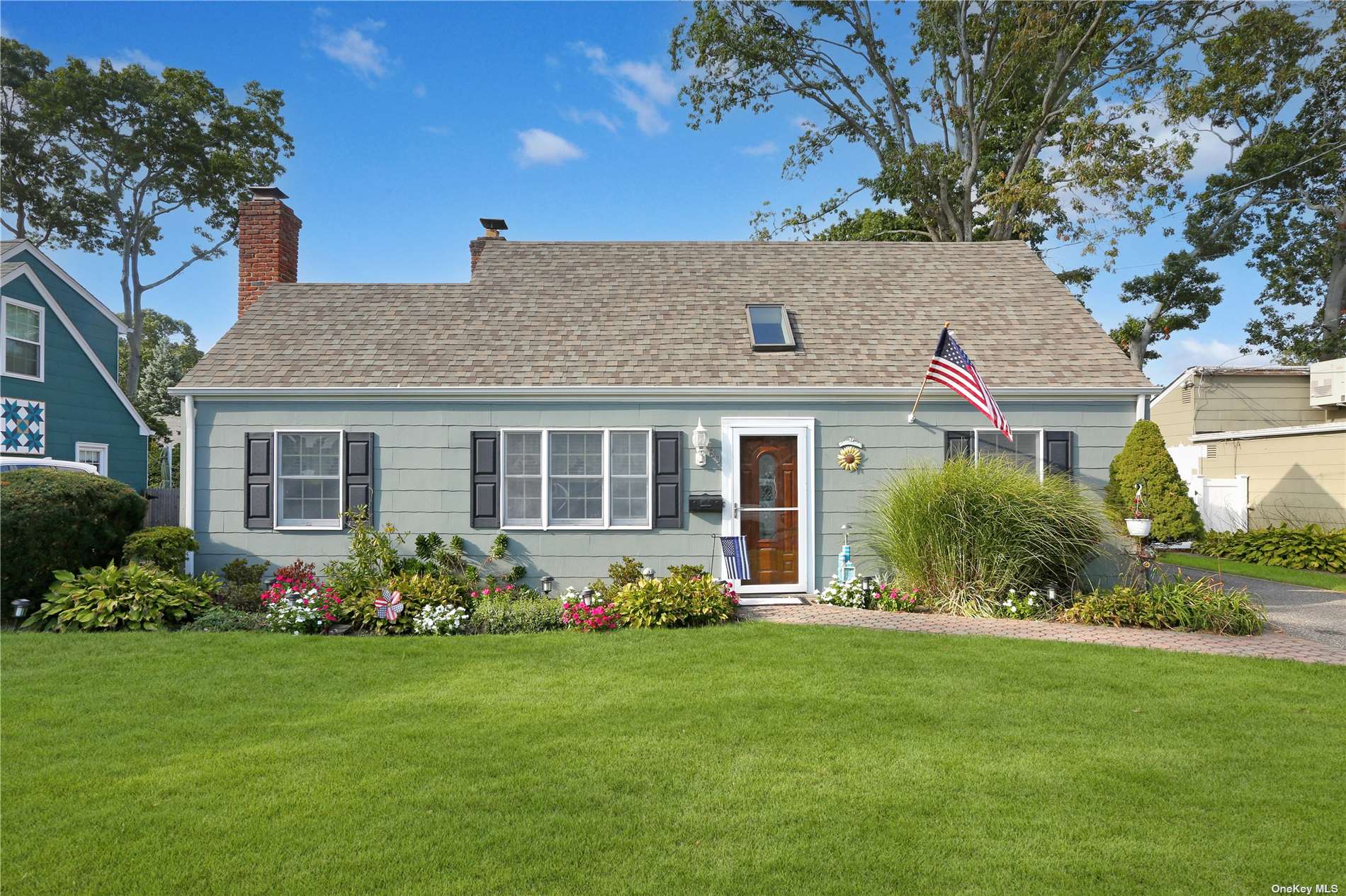 #1 photo, 89 Pittsburgh Avenue, Massapequa , NY 11758