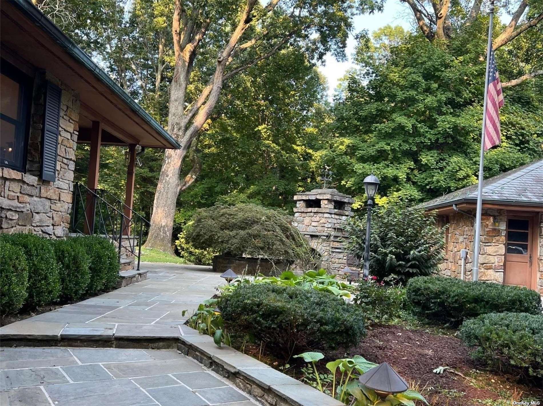 #1 photo, 55 Sunken Orchard Lane, 长岛 Oyster Bay Cove , NY 11771